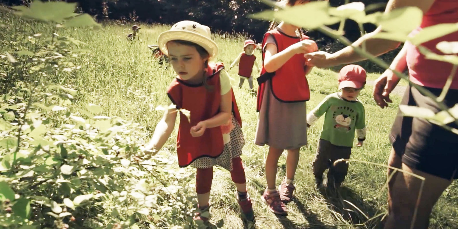 enfants qui explorent la nature blog wesco