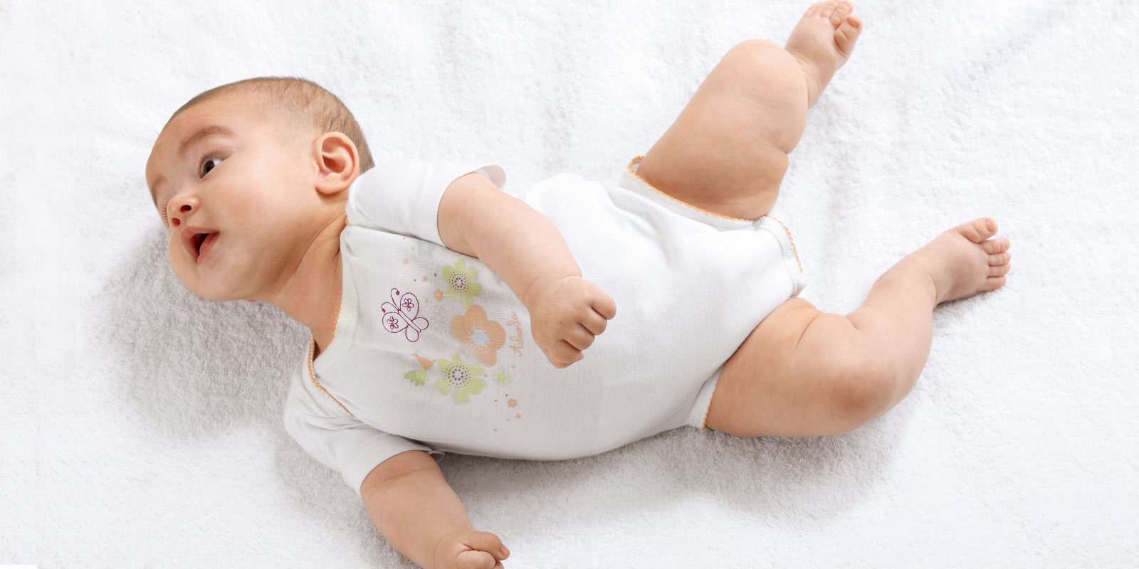 Bébé sur le dos éveillé bébé mode d'emploi blog wesco