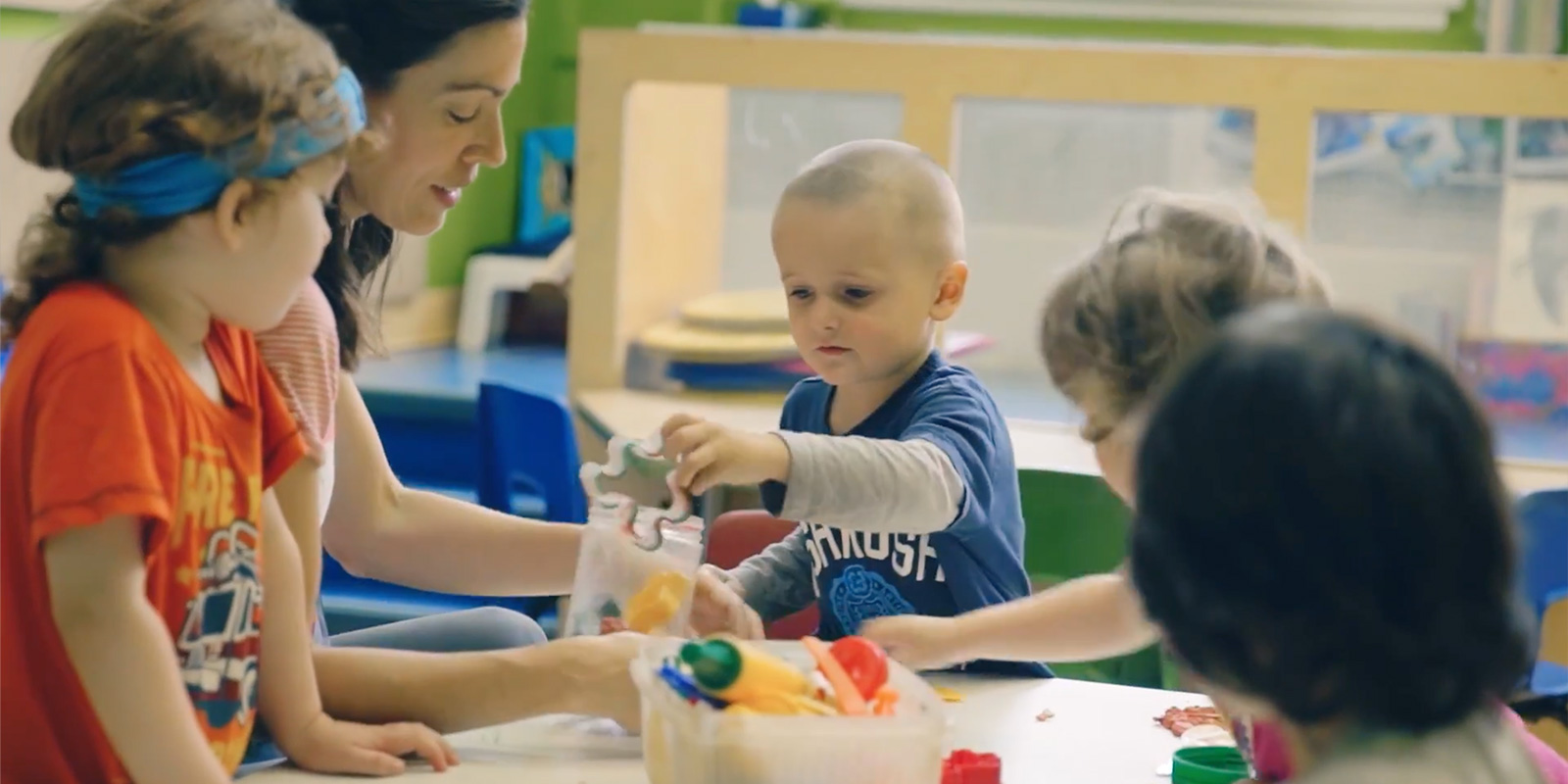 enfants qui s'amusent aide pour réaliser tache blog wesco