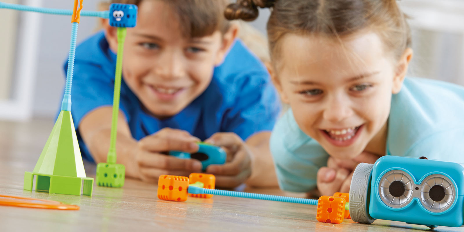 enfants qui jouent à un jeu de codage blog wesco